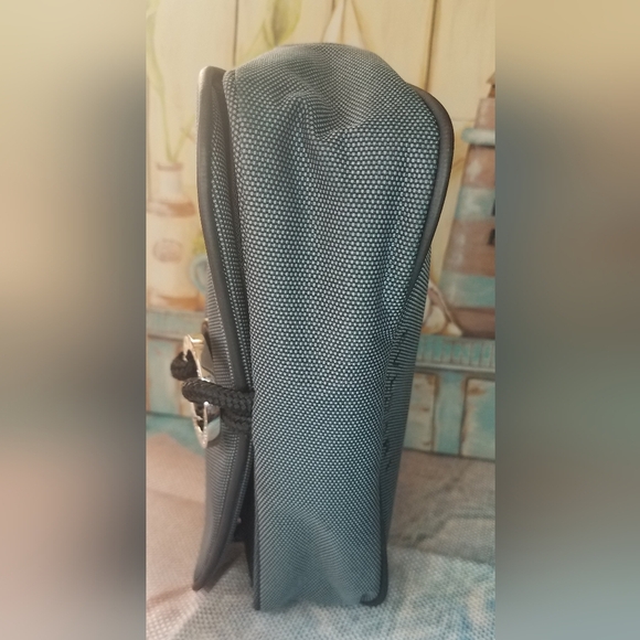 Bvlgari Parfums Nylon Pouch Case - Picture 10 of 14